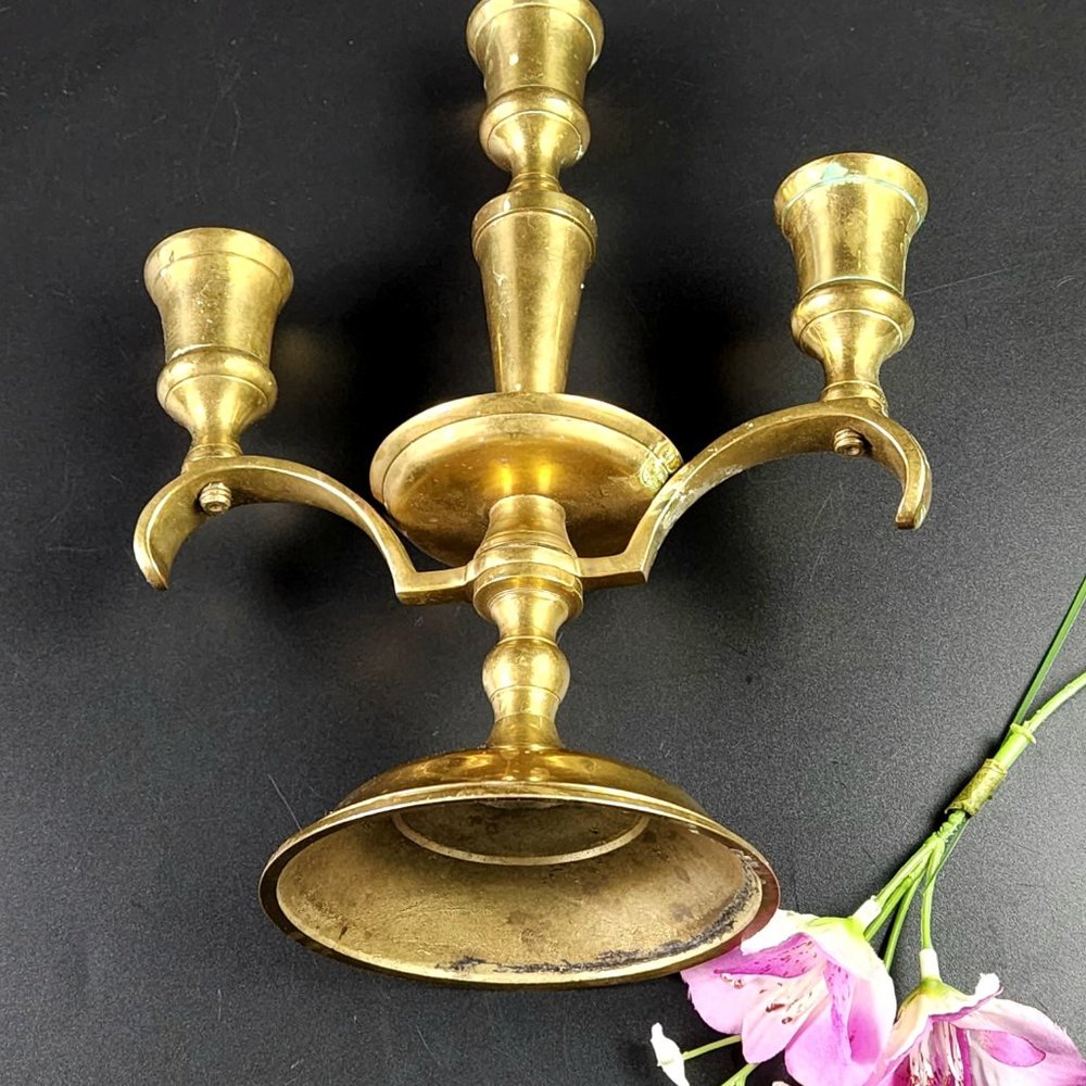 Vintage - Beautiful, Simple & Elegant - Solid Brass - 3 Arm Candelabra - Picture 7 of 10